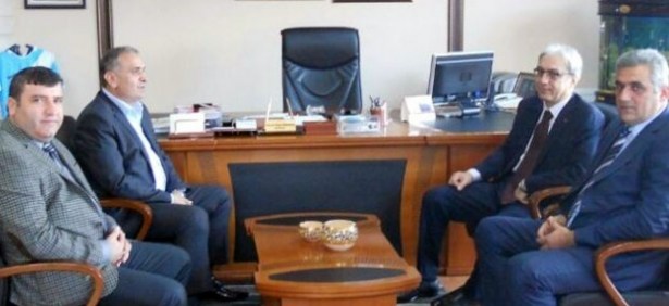 Özgen, Türk Metal ve Erdemir işçisini ziyaret etti..