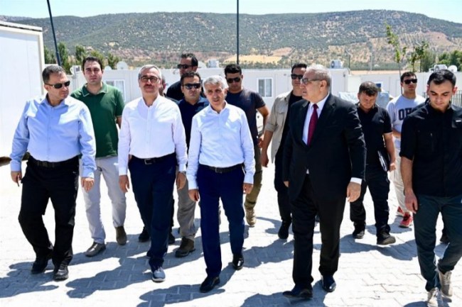 Başkan Güngör ve Vali Ünlüer Pazarcık'ta