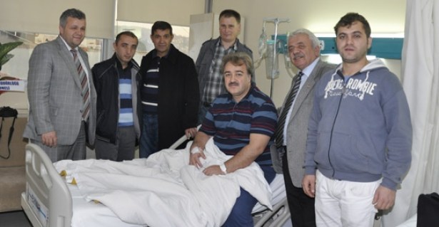 Gazetecilerden Avcı'ya geçmiş olsun ziyareti..