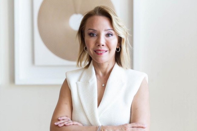 Antalya'da 'merdiven altı berber' krizi