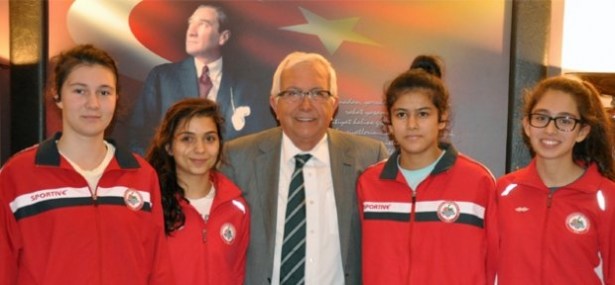 Posbıyık'tan 'Milli Oldular' yalanı!..