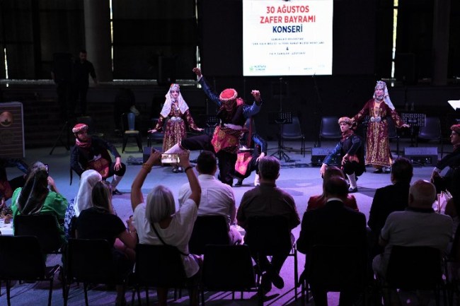 Bursa Osmangazi'de 30 Ağustos coşkusu