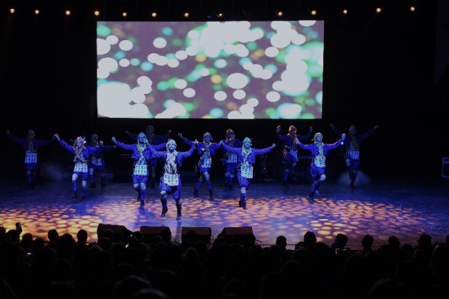 Bursa Osmangazi'de Balkan coşkusu açık havaya sığmadı