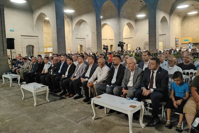 Vali Çiçek Eyvan Sohbetleri'nde