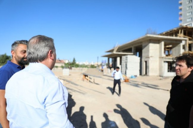 Adem Tanç Cami'nde çalışmalar sürüyor