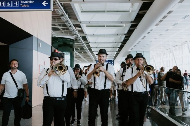 Adnan Menderes Havalimanı'nda 9 Eylül coşkusu