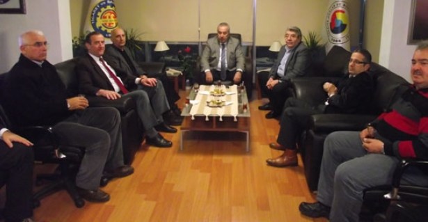 Eski Bakan Çakan, TSO'yu ziyaret etti!..