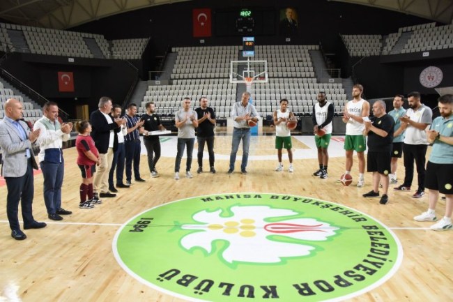 Manisa FK'dan, Manisa BBSK'ya ziyaret