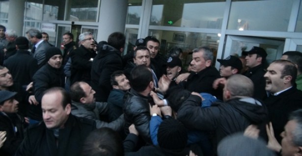 MADENCİLER EYLEM YAPTI..!