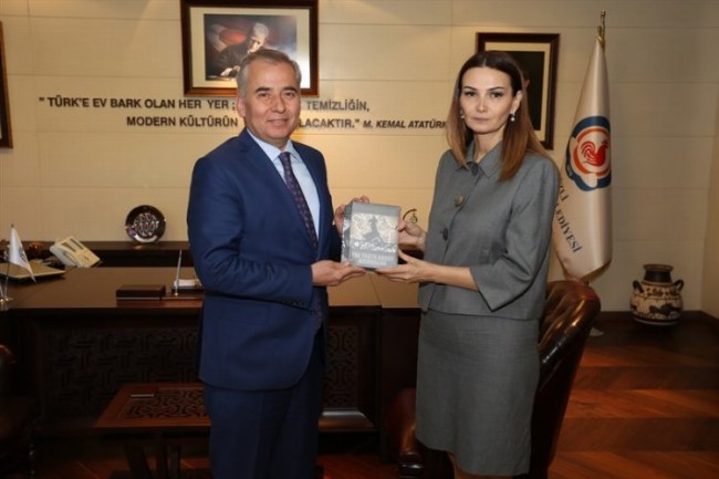 Başkan Zolan'dan Ganire Paşayeva için taziye mesajı