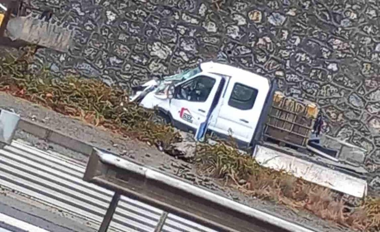 Kdz.Ereğli’de araç üstüne taş yuvarlandı