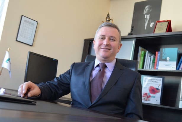 Gencer, Lafarge'nin 2013 yılı faaliyetlerini anlattı..