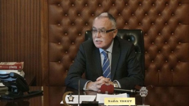 'Ben olsaydım ebeni öperdim'