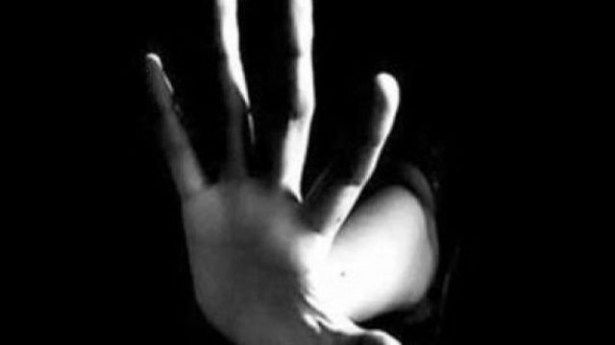 Liseli kıza inanılmaz şantaj tuzağı