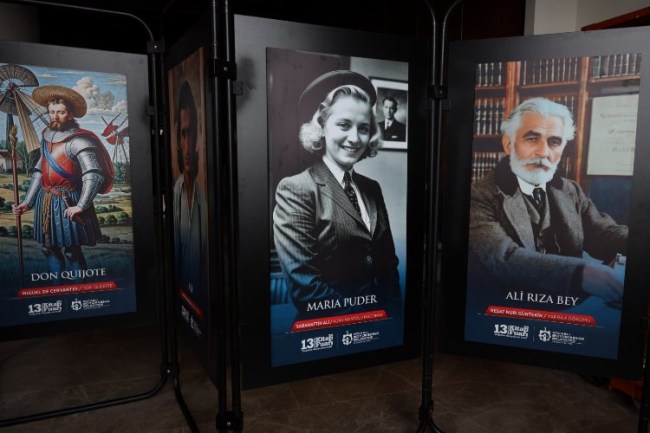 Roman kahramanlarının değişen karakterleri 13. Kocaeli Kitap Fuarı'nda