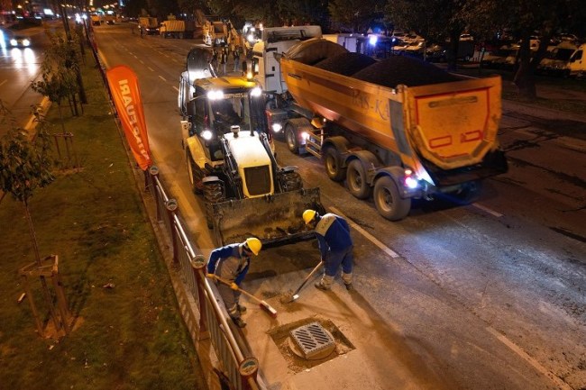 KASKİ'den tam gaz gece mesaisi