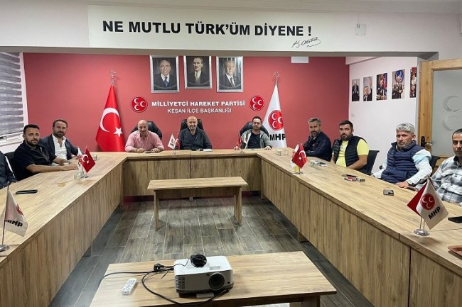 Burak İşçimen'den MHP Keşan'a ziyaret