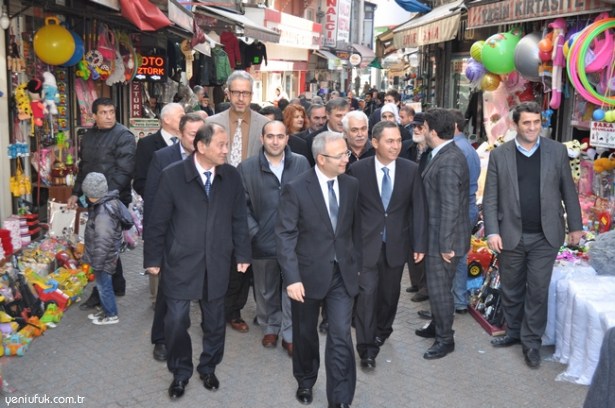 ÇARŞI İÇİ ESNAFI İSYAN ETTİ: "BİZİ KURTARIN!.."