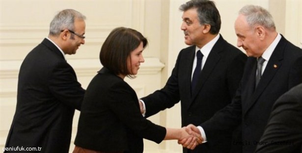 CANDAN, BEYAZ KÖŞK'TE..