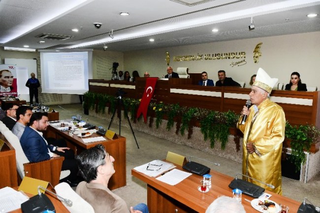 İzmit'de Karabağlar'a yakışır projelere devam