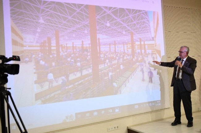 Edirne Keşan'da gergin meclis!