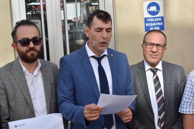 Türk Eğitim-Sen Manisa'dan seslendi: 24 Kasım'da önlük değil ikramiye istiyoruz
