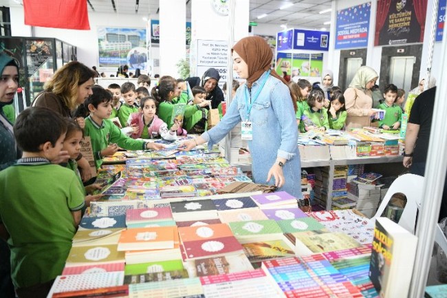 Çayırova 4. Kitap Günleri'ne ilgi yoğun