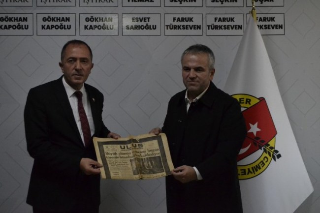 Düzce MHP İl Başkanı'nı duygulandıran hediye