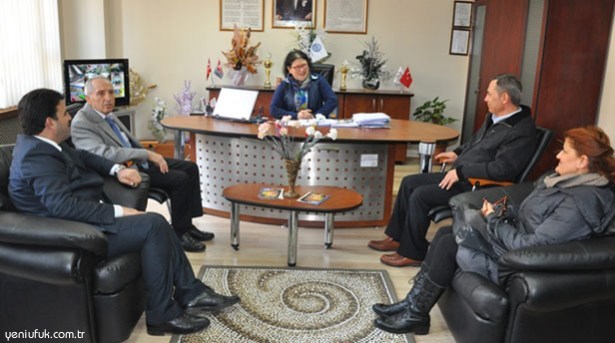 GENÇ BAŞKAN UTKU KOLEJİ'NDEYDİ..