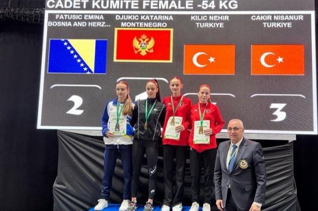 Nisanur Çakır Slovenya'dan madalya ile döndü