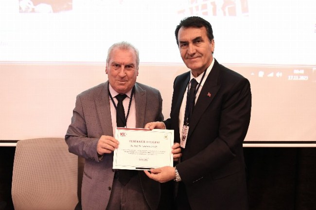 Osmanlı'dan bugüne Cumhuriyet Osmangazi'de konuşuldu