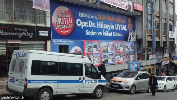 AK PARTİ SEÇİM BÜROSUNA SALDIRI!..