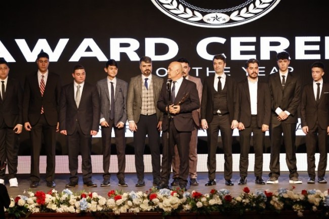 Yesevi Havacılık Lisesi'ne iki prestijli ödül