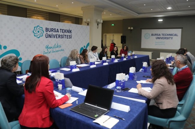 BTÜ'de Kariyer Merkezleri Çalıştayı