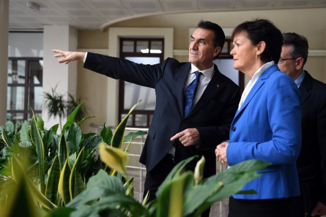 Alman Bakan'dan Başkan Dündar'a ziyaret