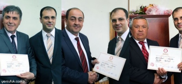 BELEDİYE BAŞKANLARI MAZBATALARINI ALDI