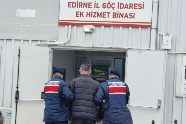 Kırmızı bültenle aranıyordu... Meriç'te yakalandı