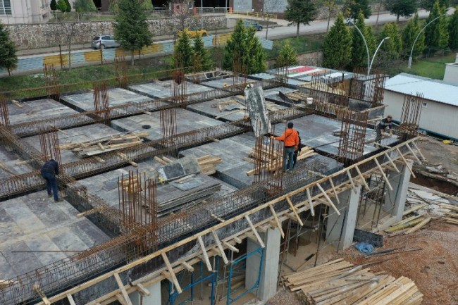 Derince'de Cemevi yükseliyor