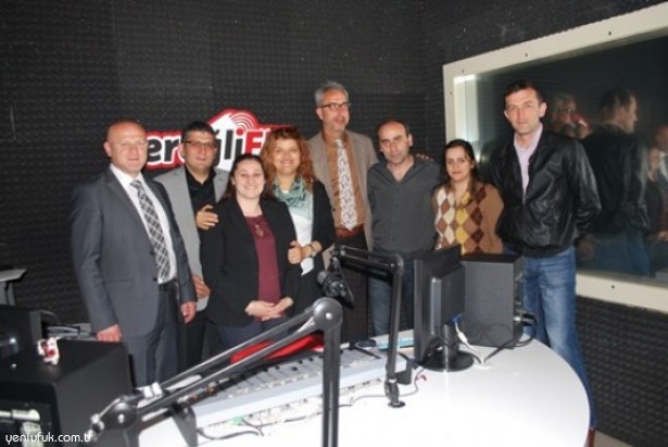 EREĞLİ FM'E KUTLAMA ZİYARETLERİ SÜRÜYOR!..