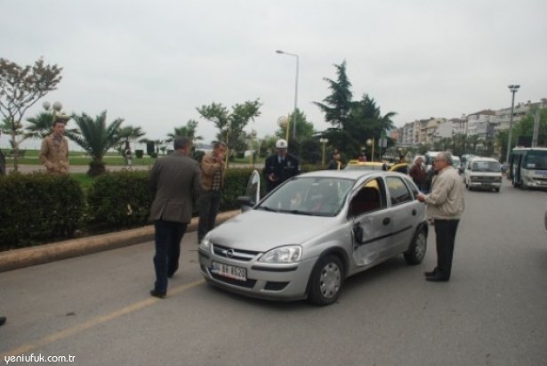 İŞÇİ SERVİSİ KAZA YAPTI