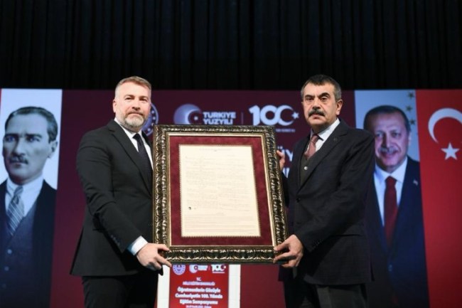 Milli Eğitim'den öğretmenlerin gözüyle 100. yıl sempozyumu