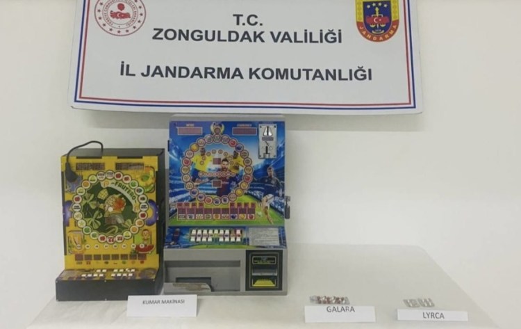 Alaplı’da kumar makinası yakalandı