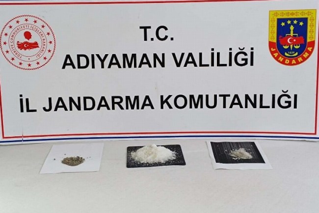 Adıyaman'da uyuşturucudan iki şüpheli adli makamlara sevk edildi