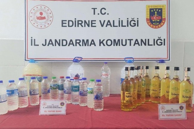 Edirne İpsala'da kaçak içkilere el konuldu