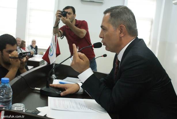 AK PARTİ'NİN 7 ÜYESİ MECLİSE KATILMADI!..