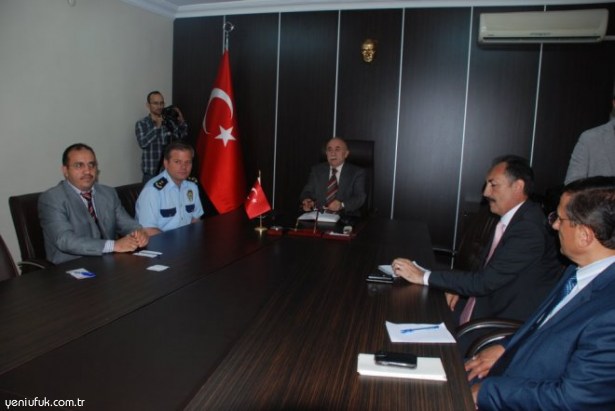 ÖĞRENCİLER POLİSE EMANET