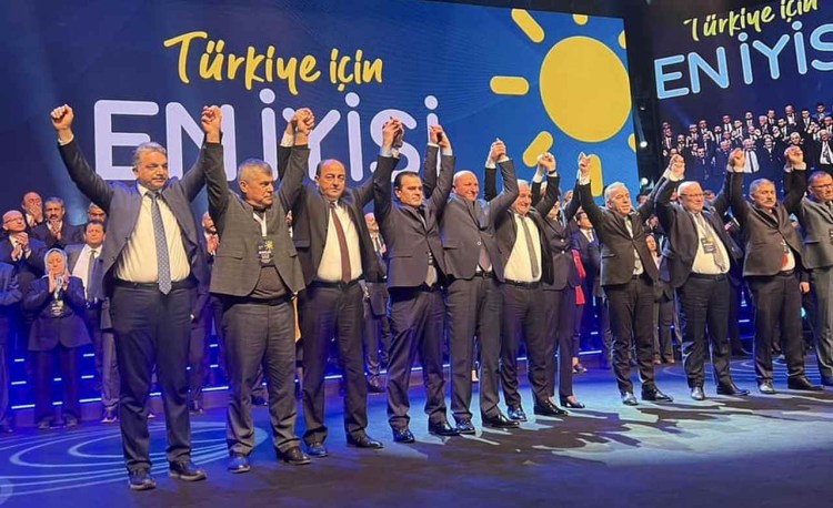 Demirtaş ve Sesli İYİ Parti aday tanıtım toplantına katıldı