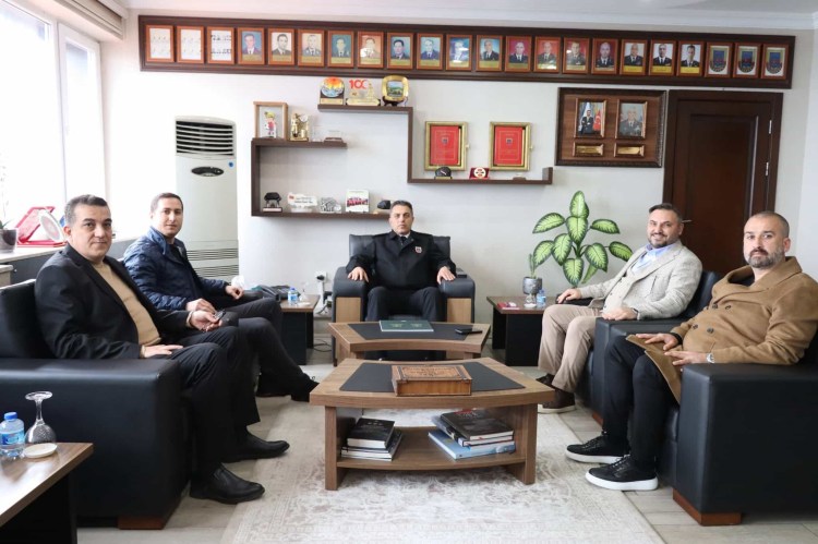 ZONSİAD’tan Komutan Yalınkılıç’a ziyaret