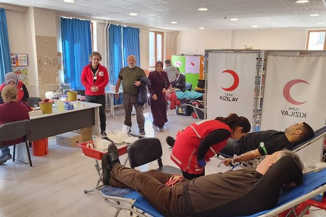 Prof. Dr. Fuat Sezgin Ortaokulu'ndan KanPanya'ya Destek