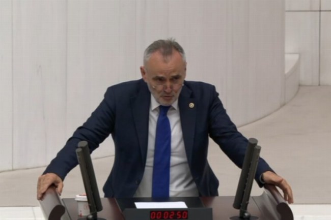 Akalın, öğretmenlerin sorunlarını TBMM'de gündeme taşıdı